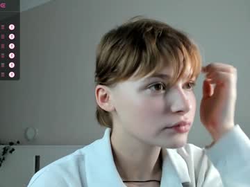 girl marianhallsted image #6989087