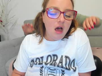 girl milkykandy image #4304434