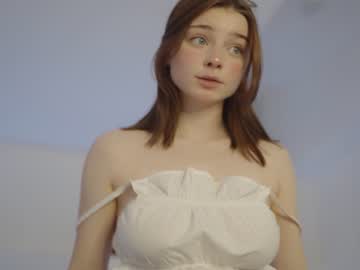 girl floret_joy image #6054264