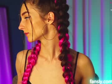 girl angels_kiss image #1804348