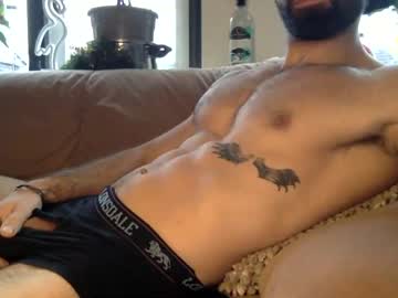 man aladinnmodel28 image #5930914