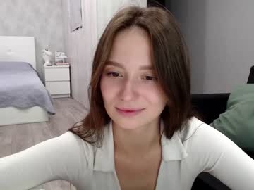 girl _hey_siri_ image #2491732