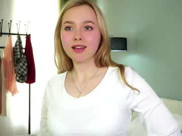 girl odelynbrower image #7052913