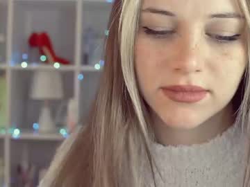 girl mia_milagros image #1590979
