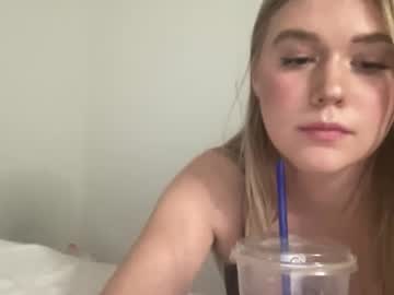 girl urfavcollegegirl image #7014276