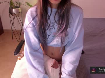 girl lucia_sandy image #1653175
