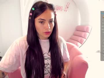 girl ashlyeroberts1 image #1745995