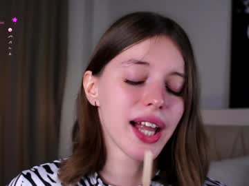 girl aislyfarran image #6981102