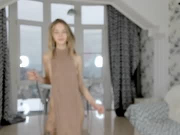 girl infinite_reality image #1009409