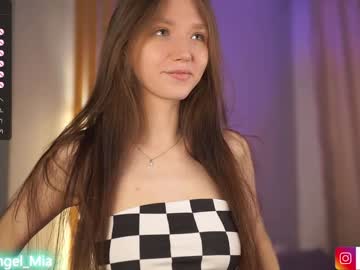 girl angels_kiss image #5227818