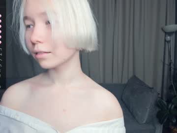 girl silvergloss image #5386488