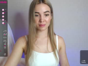girl yourvirusqueen_ image #2049137