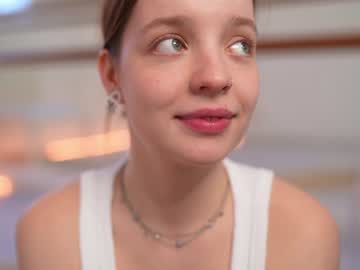 girl my_mia_ image #6883790