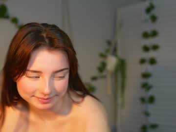 girl floret_joy image #6460554