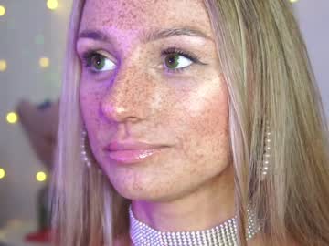 girl artease image #5493338
