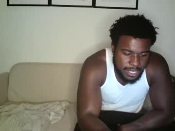 couple darkskinsnicker image #1339010