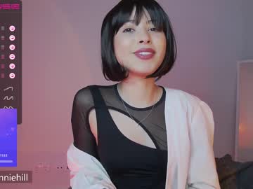 girl anniehillofficial_ image #4805847
