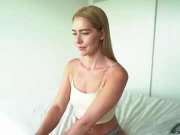 girl annasekrit image #4976890