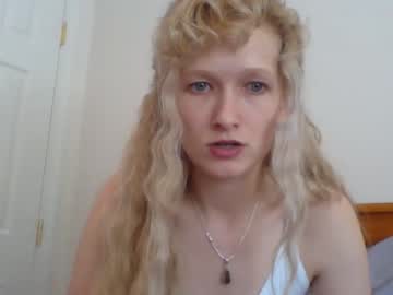girl kissmecherry1 image #1602281