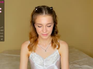 girl thomashelena image #2112383