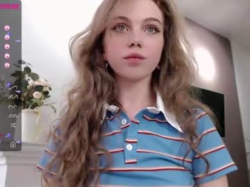 girl small_blondee image #1828783