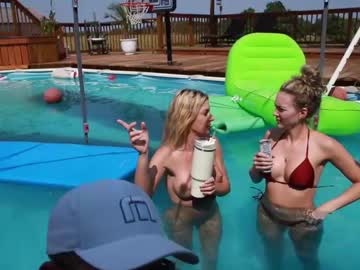 couple sexyblondegurl image #5128756