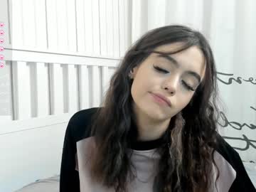 girl connieambes image #5400674