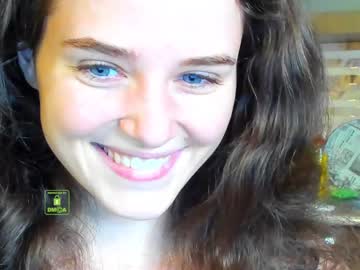 girl demurelixir image #2486890