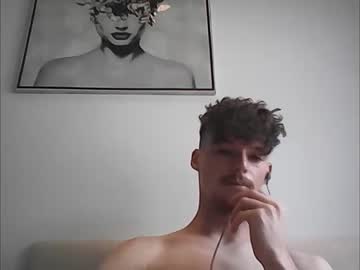 man hungstraightbull image #4860007