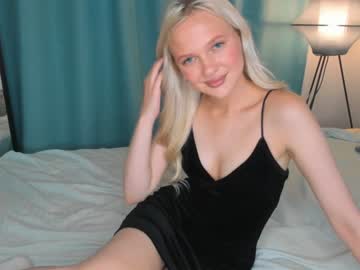 girl sarahphylliss image #2522803