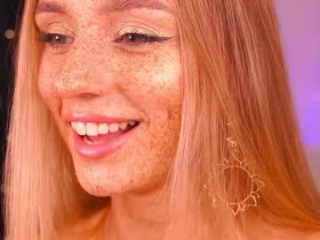 girl artease image #3361869