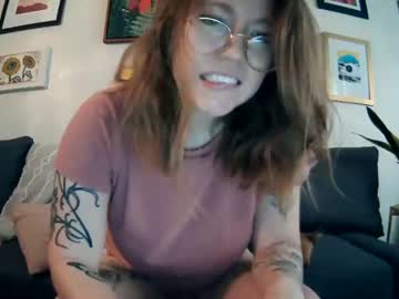 girl xxmollyxnextdoorxx image #3403543