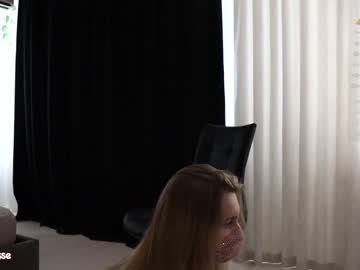 girl yesiamjasse image #6494487