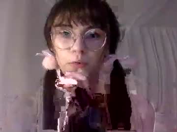 girl lalabean333 image #3077359