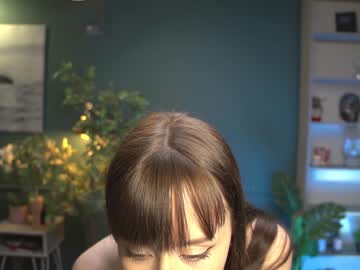 girl ella_knockers_xl image #1419943