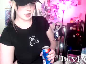 girl lilypixel image #3592660