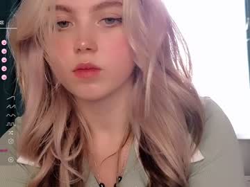 girl small_blondee image #5234252