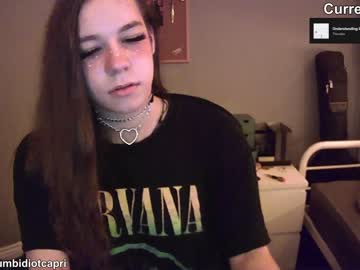 tranny dumbsushiskye image #2423527
