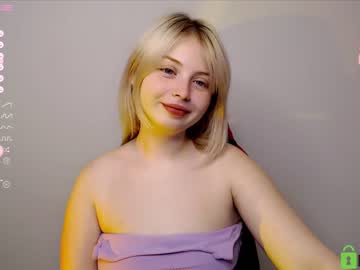 girl shy_blondiee image #3856084