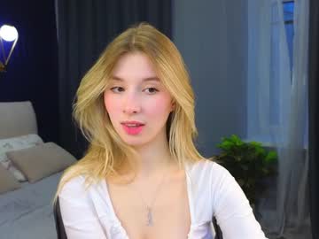 girl milablush image #6495778