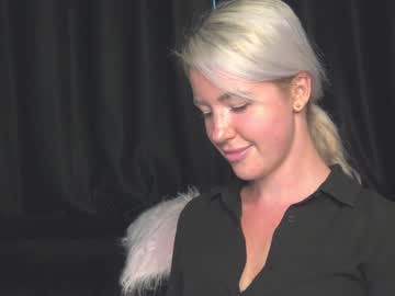 girl xtina__ image #2762166