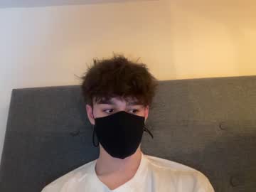 man jacobmakescum image #3947033