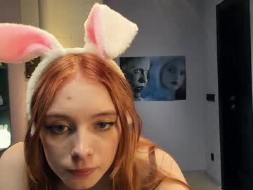lily_knockers