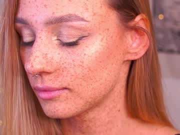 girl artease image #3374087