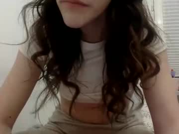 girl xprsv image #4205894