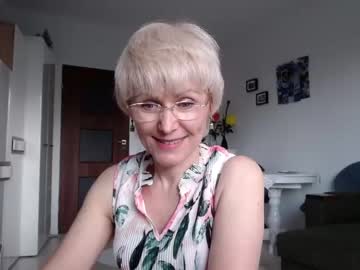 girl jasmin18v image #4109826