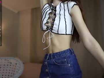 girl _guesswhat_ image #1068211