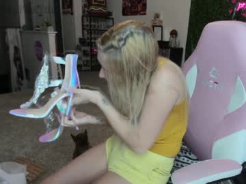 girl pr3ttyp1nkpussy image #1970659