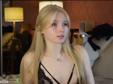 girl bestblondiiecb image #6518635