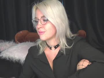 girl xtina__ image #2769379